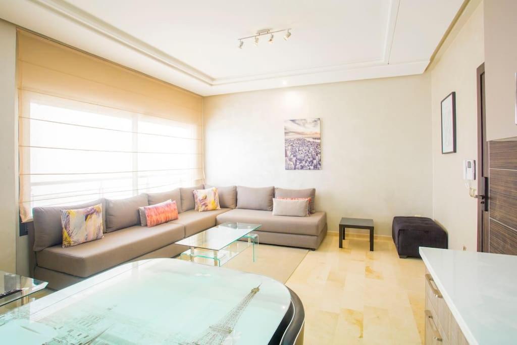 Urban Square F26 Casablanca